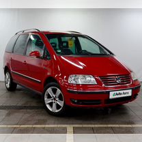 Volkswagen Sharan 2.0 MT, 2008, 200 000 км, с пробегом, цена 780 000 руб.