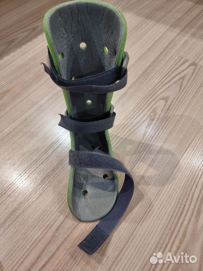 Тутор на голеностопный сустав детский