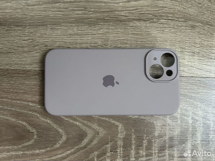 Чехол на iPhone 14