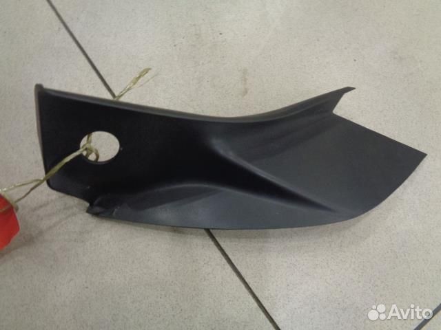 Щиток фонаря левый Renault Megane 3 2008-2015