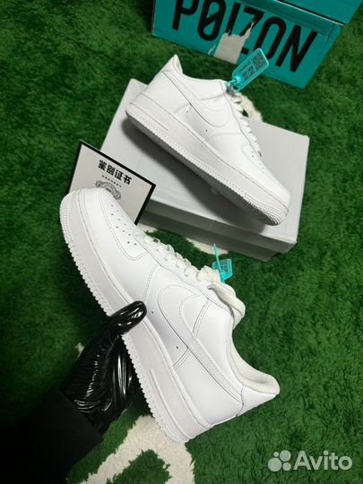 Nike Air Force 1 белые 9.5us