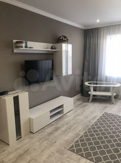 2-к. квартира, 65 м², 5/6 эт.