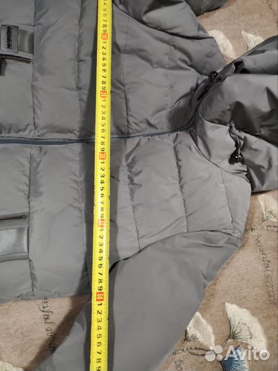 Пуховик зимний женский 46