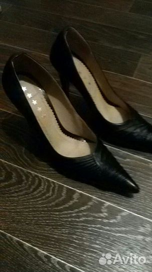 Продам обувь женскую