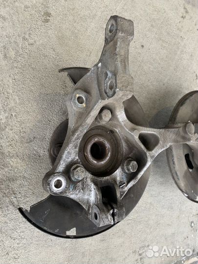 Поворотный кулак Chevrolet Cruze