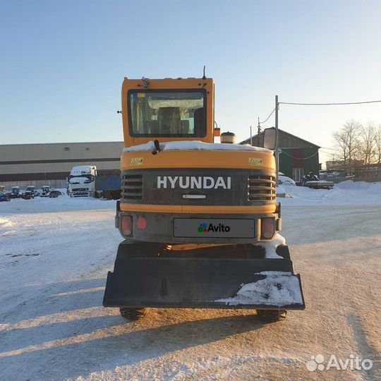 Колёсный экскаватор Hyundai R60W-9S, 2023