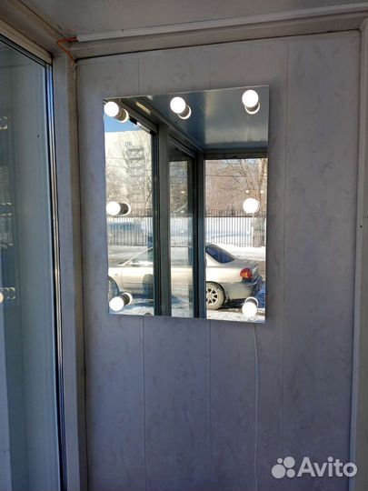 Гримерное зеркало