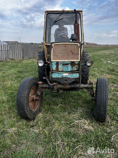 Кабина на трактор юмз