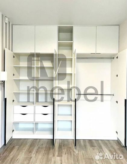 Шкафчик для ванной