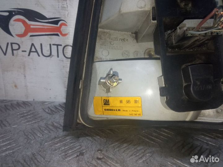 Фонарь задний левый Opel Vectra B универсал