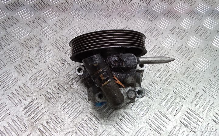 Насос гидроусилителя Land Rover Freelander