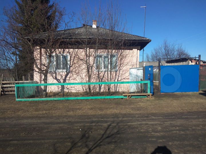 Дом 56 м² на участке 27 сот.