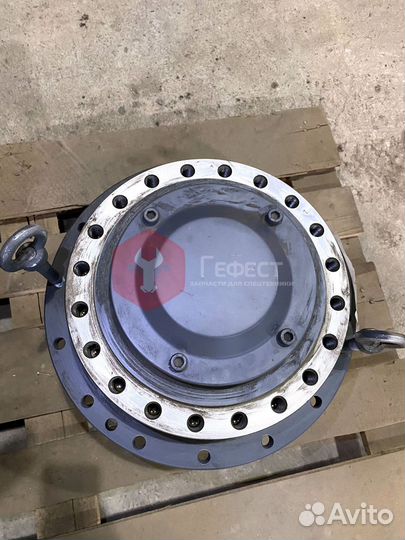 Редуктор хода Komatsu PC100-6E TZ270B1000-00