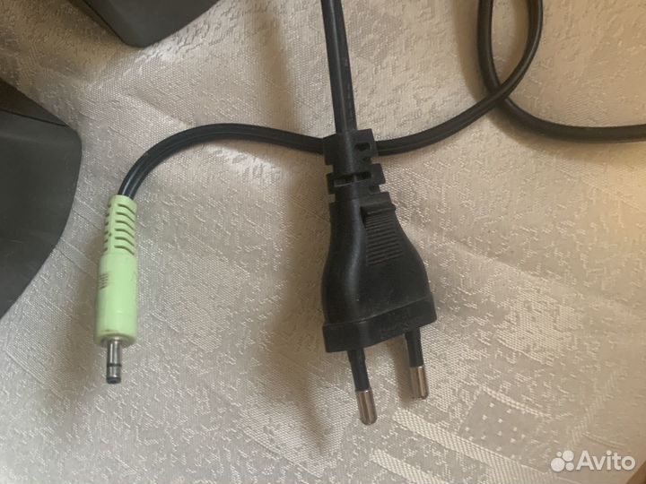 Компьютерные колонки genius