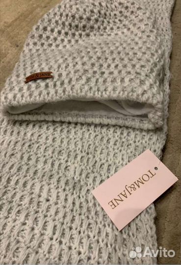 Комплект шапка и снуд женский