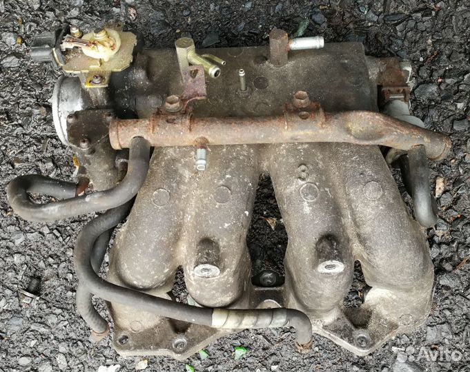 Впускной коллектор Toyota 4E / 4E-FE