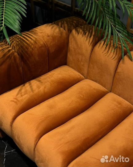 Банкетка от производителя Secret