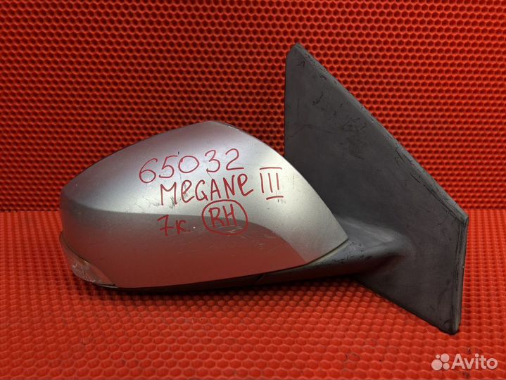 Зеркало заднего вида боковое правое Renault Megane