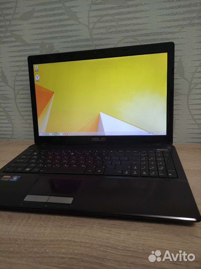 Ноутбук asus