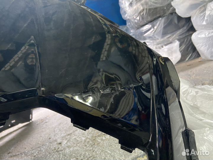 Бампер передний на Toyota Rav4 2020 г