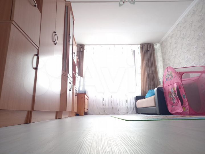 2-к. квартира, 57 м², 2/5 эт.