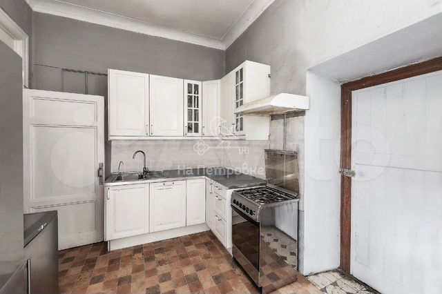 Комната 18,3 м² в 5-к., 4/7 эт.