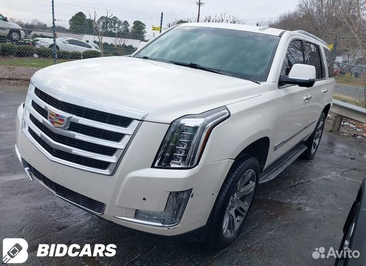 В разборе Cadillac Escalade 4 6.2L V-8 L86