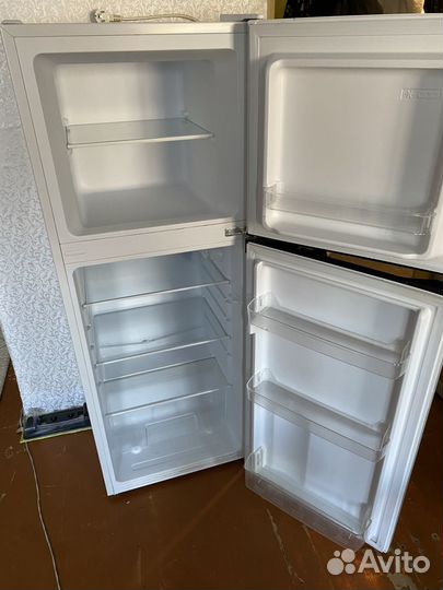 Холодильник бу маленький высота 130см
