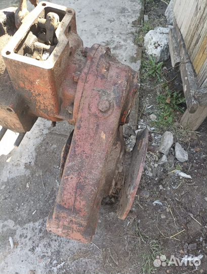 Запчасти для Т-16