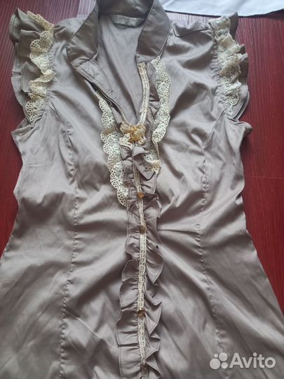 Летние вещи жен-е р.42-44 -46 росс-й импортные