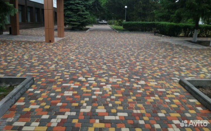 Укладка тротуарной плитки