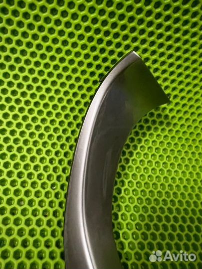 Накладка консоли АКПП левая Toyota Land Cruiser