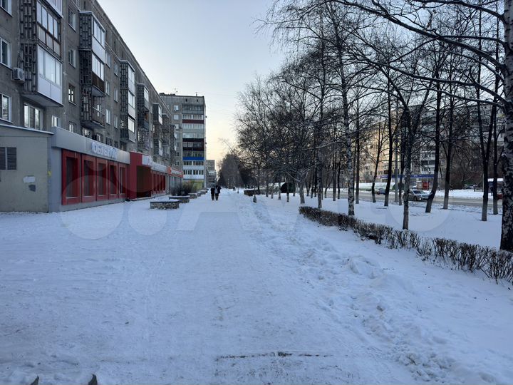 Продам торговое помещение, 855 м²