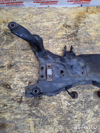 Балка под двс, Подрамник Mazda Mazda3 BK Z6 2005