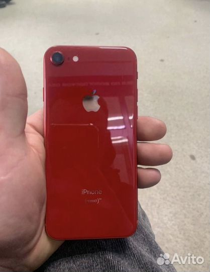 iPhone 8, 64 ГБ