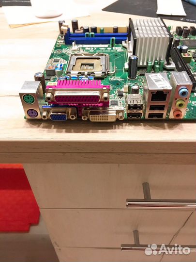 Материнская плата