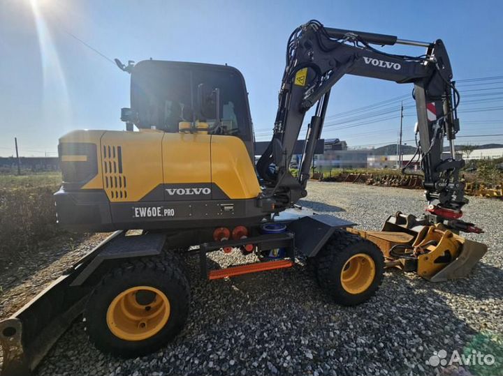 Мини-экскаватор Volvo EW 60C, 2023