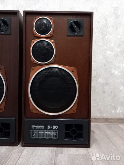 Колонки radiotehnika s 90