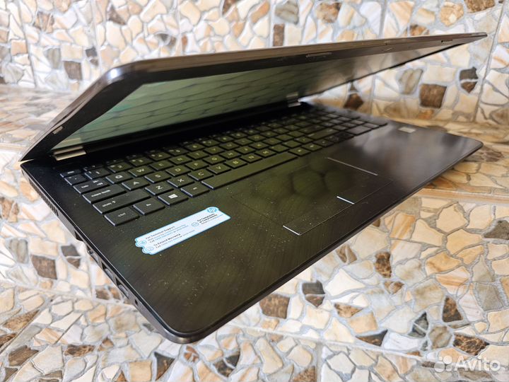 Ноутбук HP G7/FullHD/ 8ядер Core i5-8250/8GB/SSD