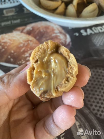 Хрустящие вафельные трубочки, орешки