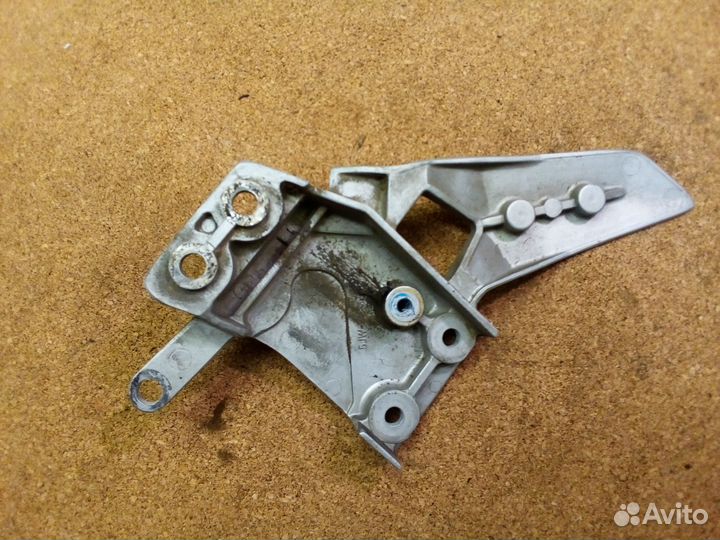 Кронштейн подножки передний yamaha fjr 1300 fjr130