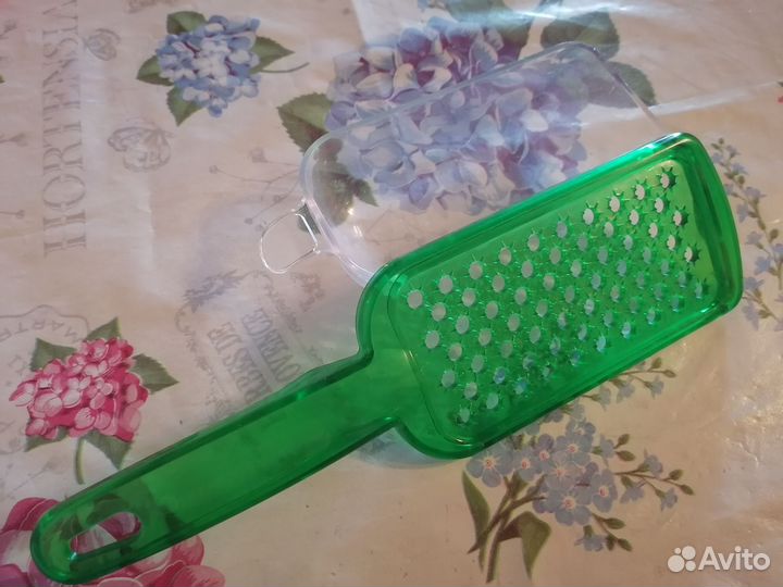 Ниблер и тёрка для введения прикорма