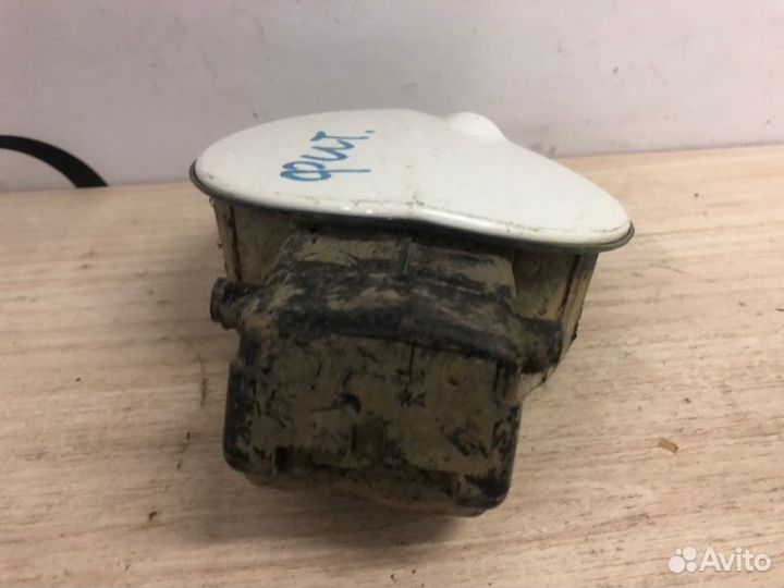 Лючок бензобака Honda Fit GD1