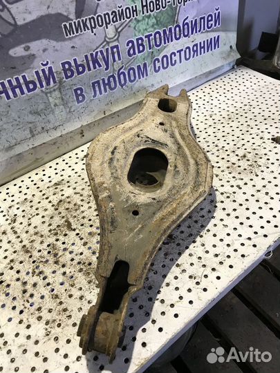 Рычаг задний правый Mitsubishi Outlander