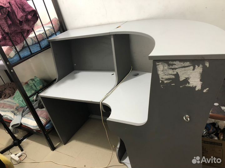 Компьютерный стол