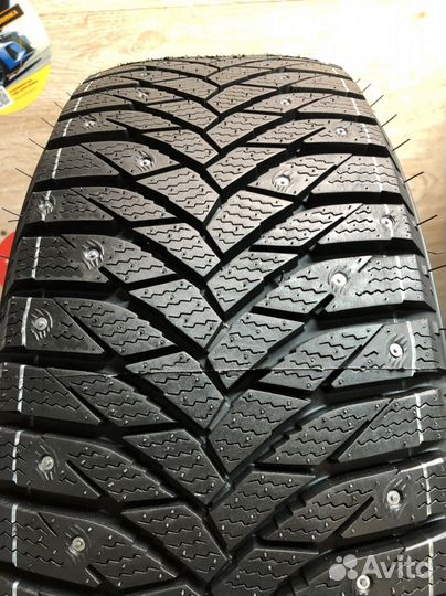 Triangle IceLink Trin PS01 215/55 R17