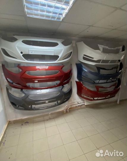 Бампер передний на Kia Rio 3 2011-2017