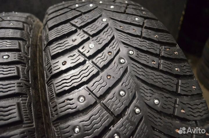 Michelin X-Ice North 4 SUV 235/65 R18 110T