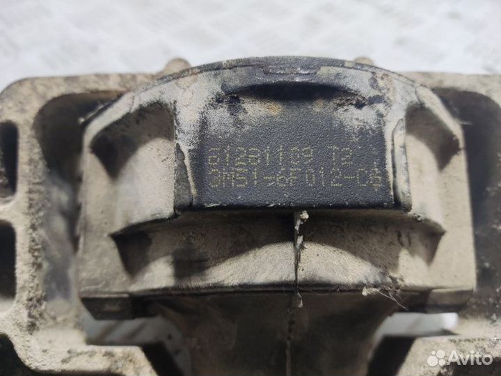 Опора двигателя правая передняя правая Ford Focus