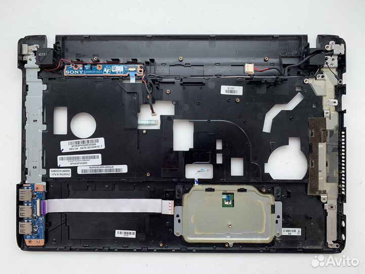 Топкейс Sony SVE151